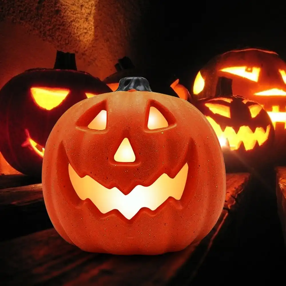 Luz nocturna LED de calabaza de Halloween